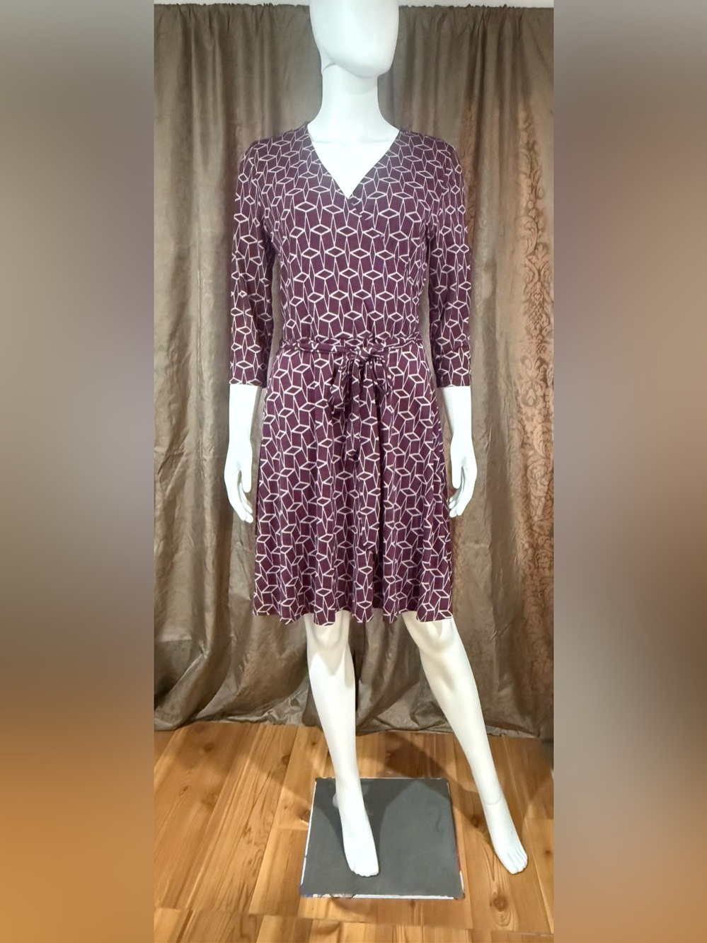 41 Hawthorn Plum & White Geometric Tie-Waist Midi Dress